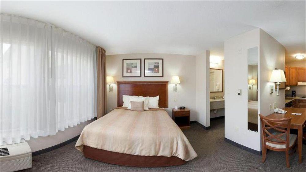 Candlewood Market Center-love Field By Ihg 3* Dallas