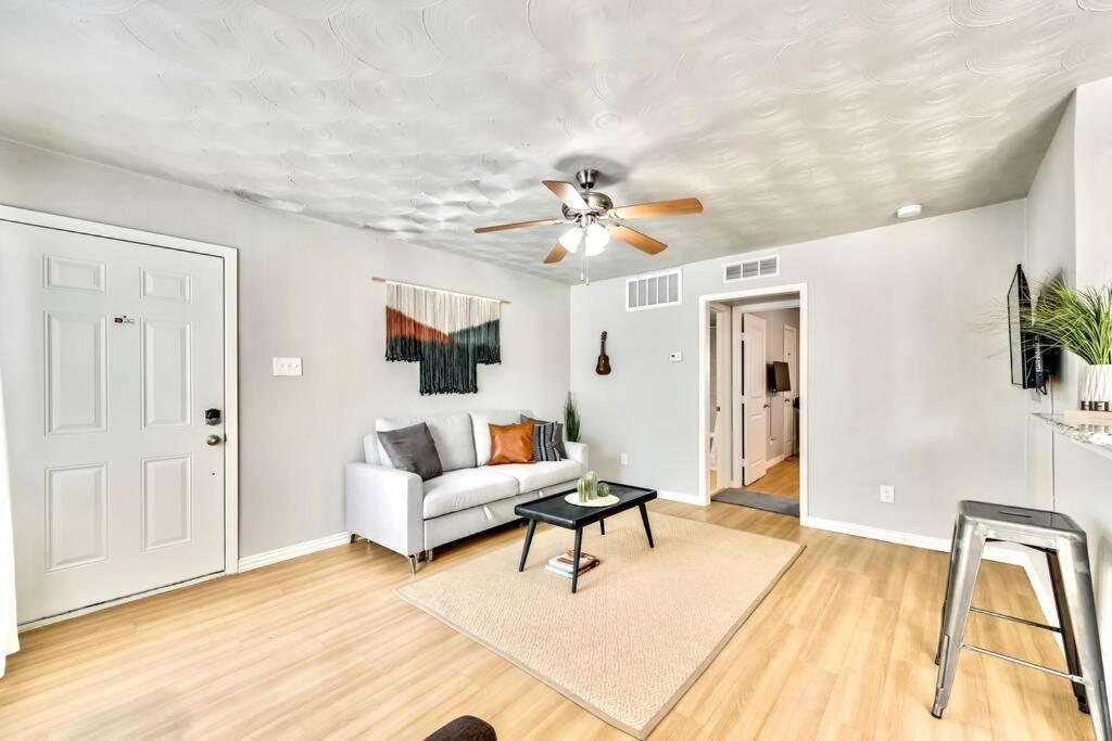 The Munger Proper + Pool Apartment