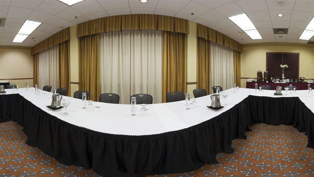 Crowne Plaza Market Ctr - Field, An Ihg 3*