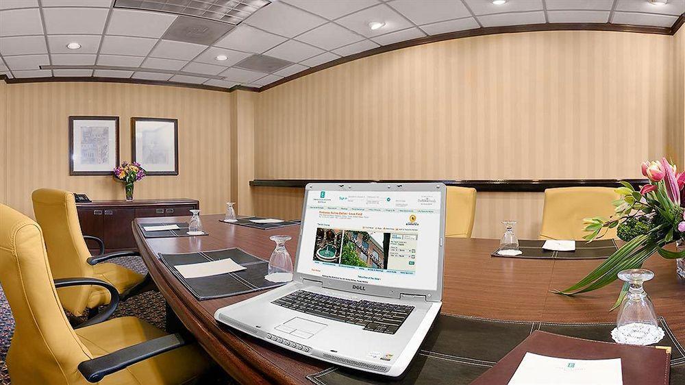 Embassy By Hilton Dallas-love Field Hotel 4*