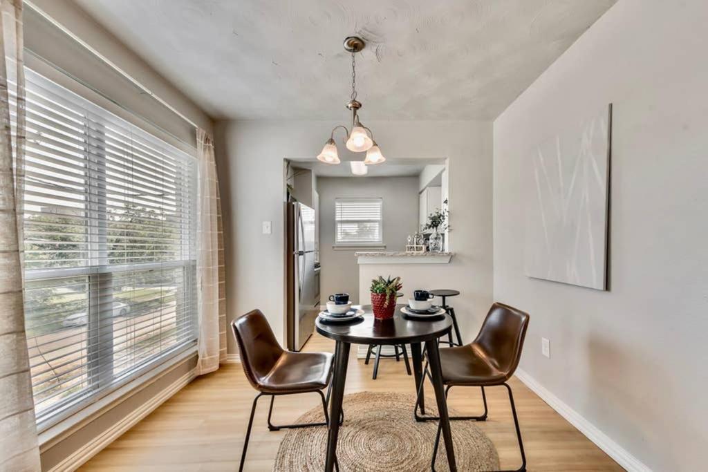 The Swank • Close To Downtown * Dallas
