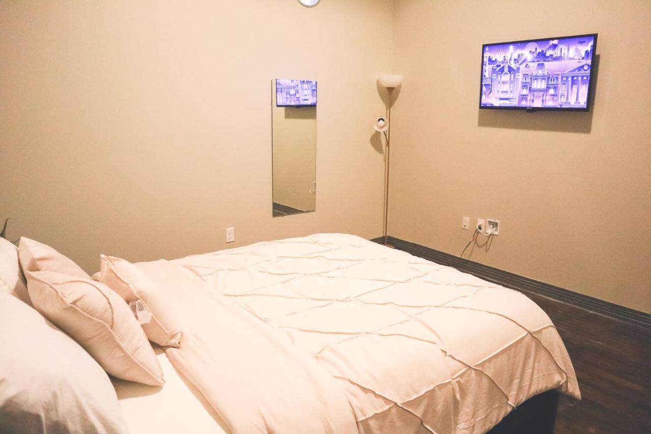 5 Min Walk To Convention Center * Dallas