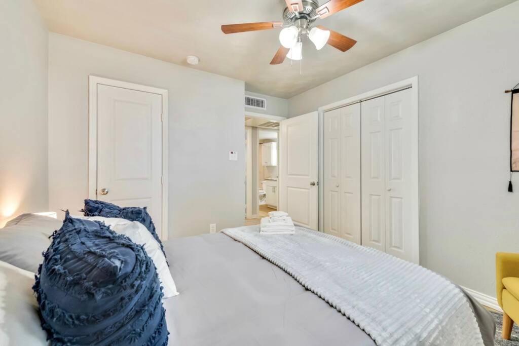 Urban Relaxation 2 Bedroom Dallas