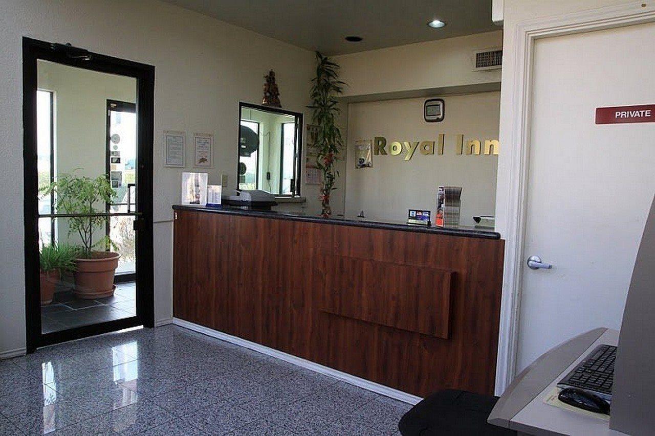 Royal Northwest Inn 2*