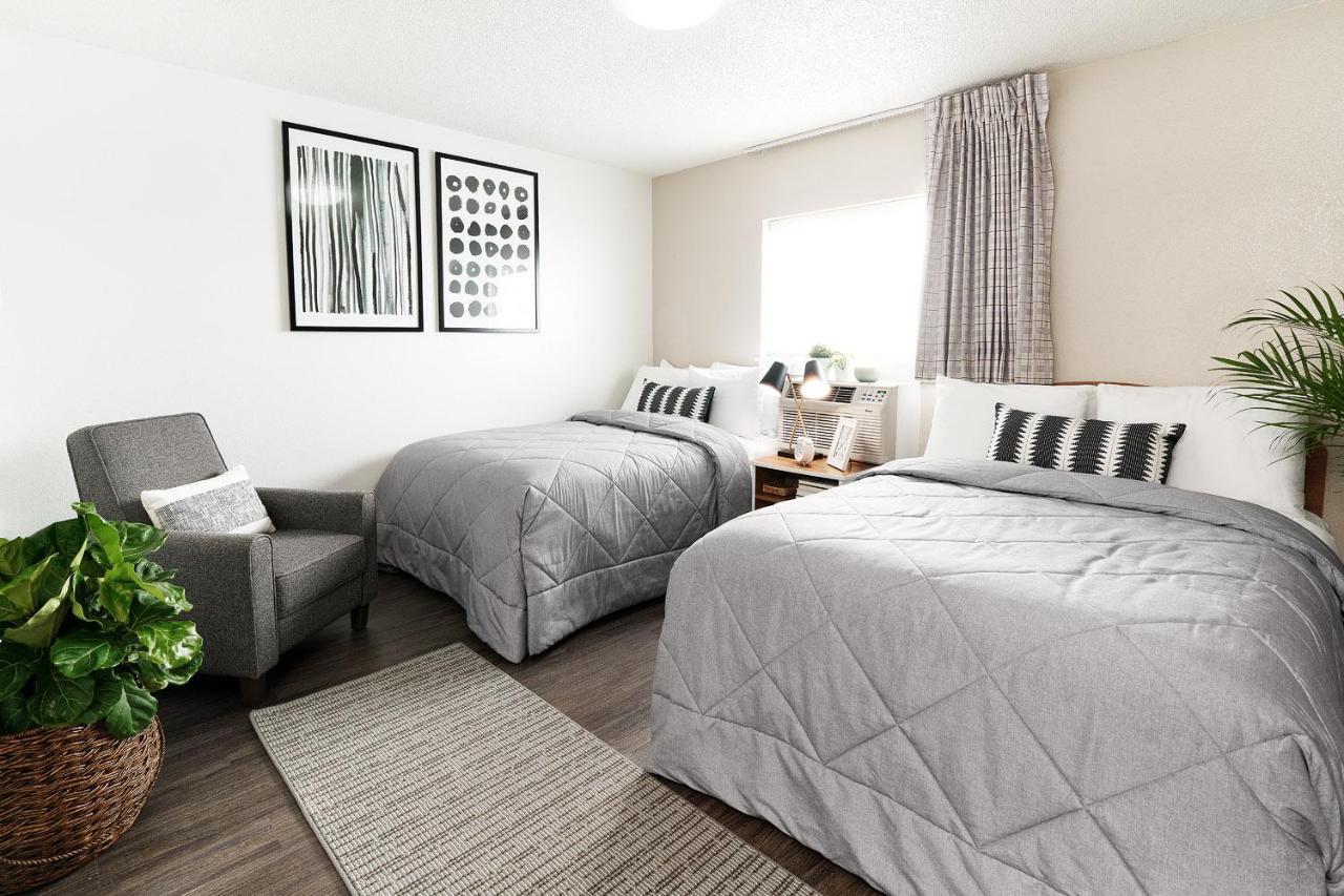 Intown Extended Tx - Field Airport Hotel 2*