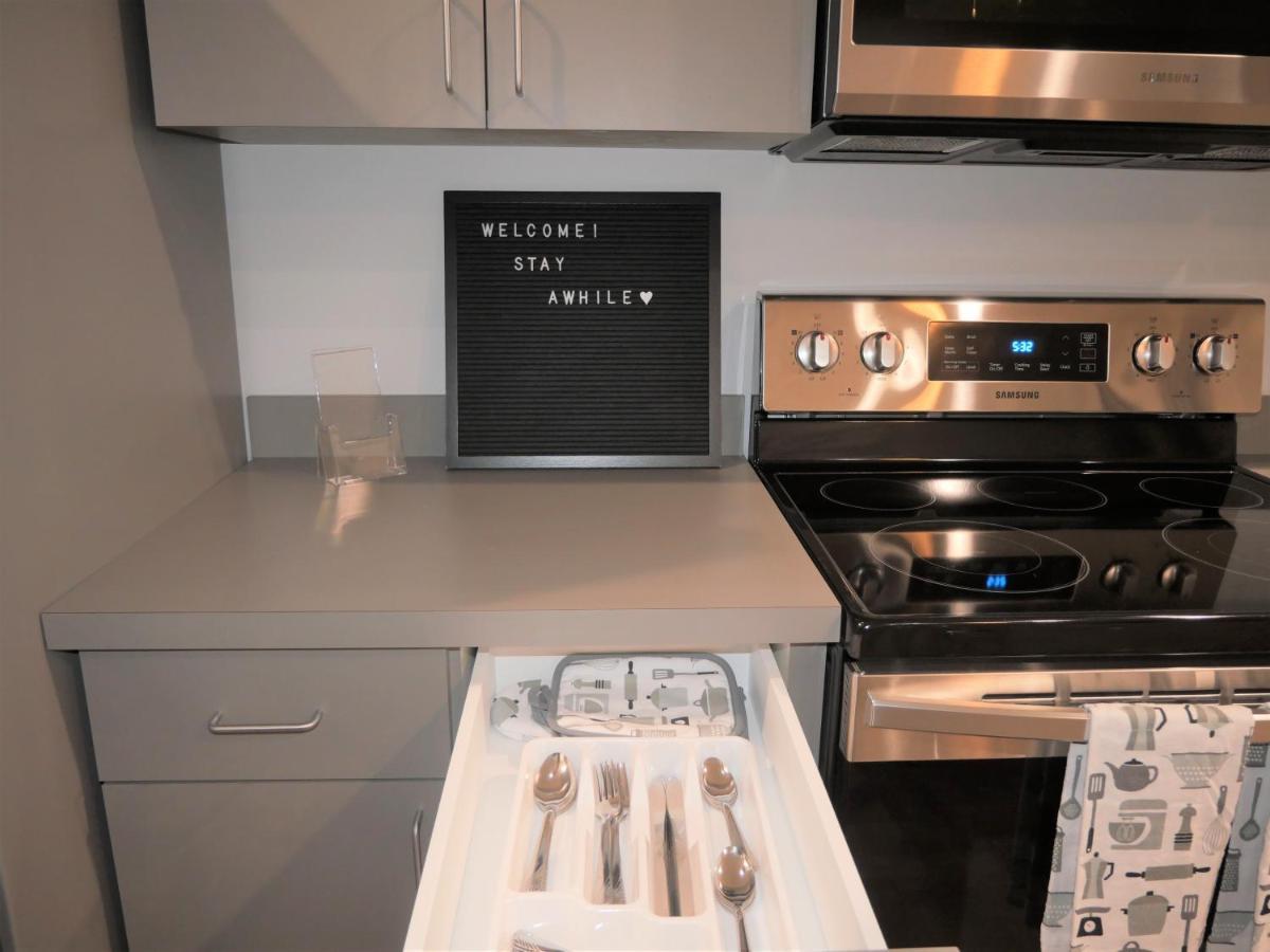 Apartment Rare Vibrant Hidden Gem - 2 Mins From Downtown Dallas