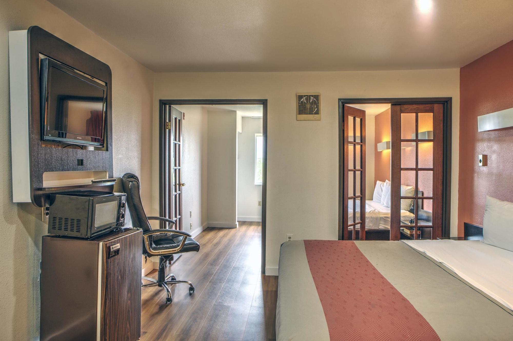 6-dallas, Tx - Northwest 4*