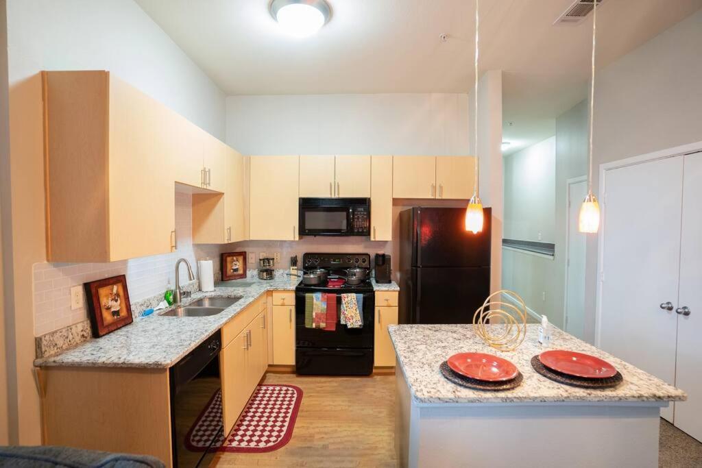 Comfortable 1-bedroom In The Heart Of * Dallas