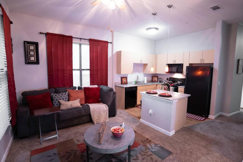 Apartment Comfortable 1-bedroom In The Heart Of