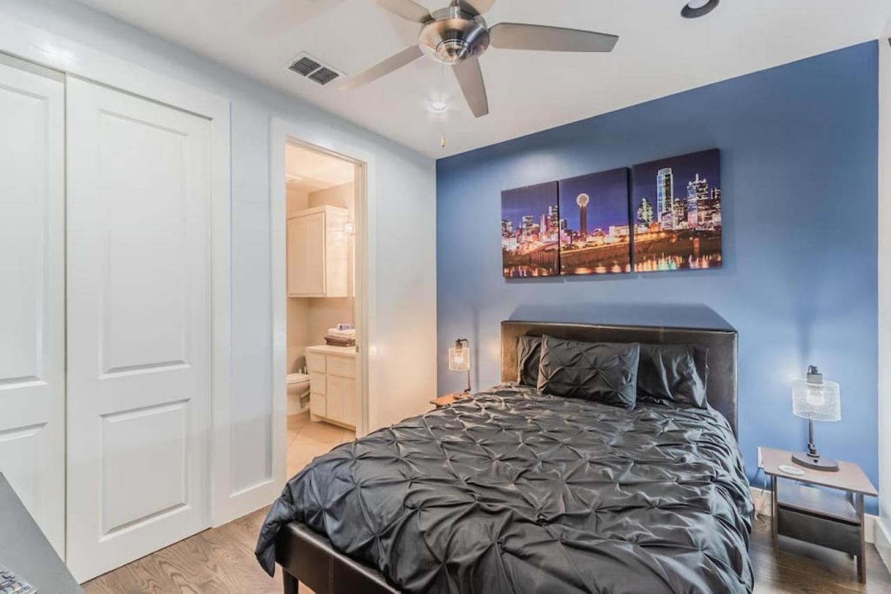 Holiday home Stunning Townhome Near Uptown