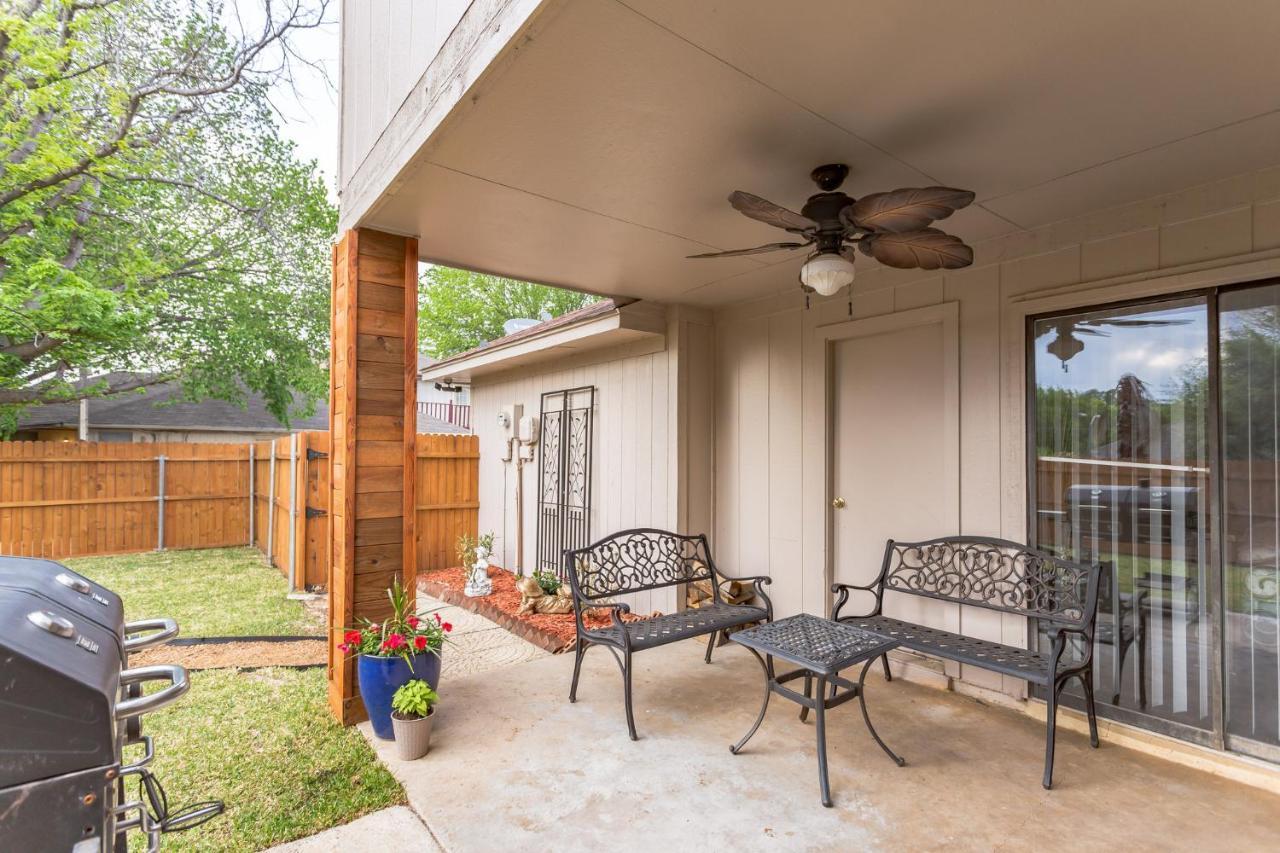 Cozy And Comfortable - Your Away From Home! Holiday home *
