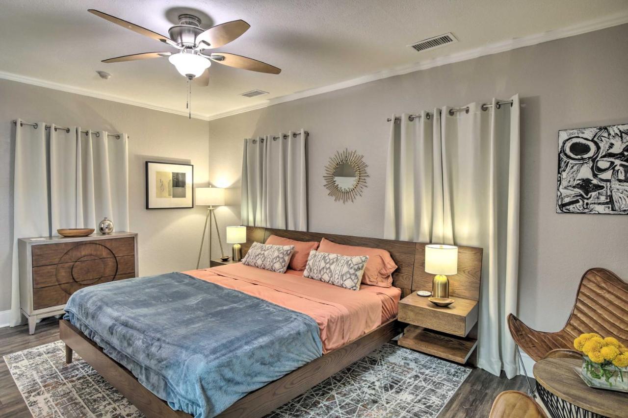 Bright G In With Outdoor Patio! * Dallas
