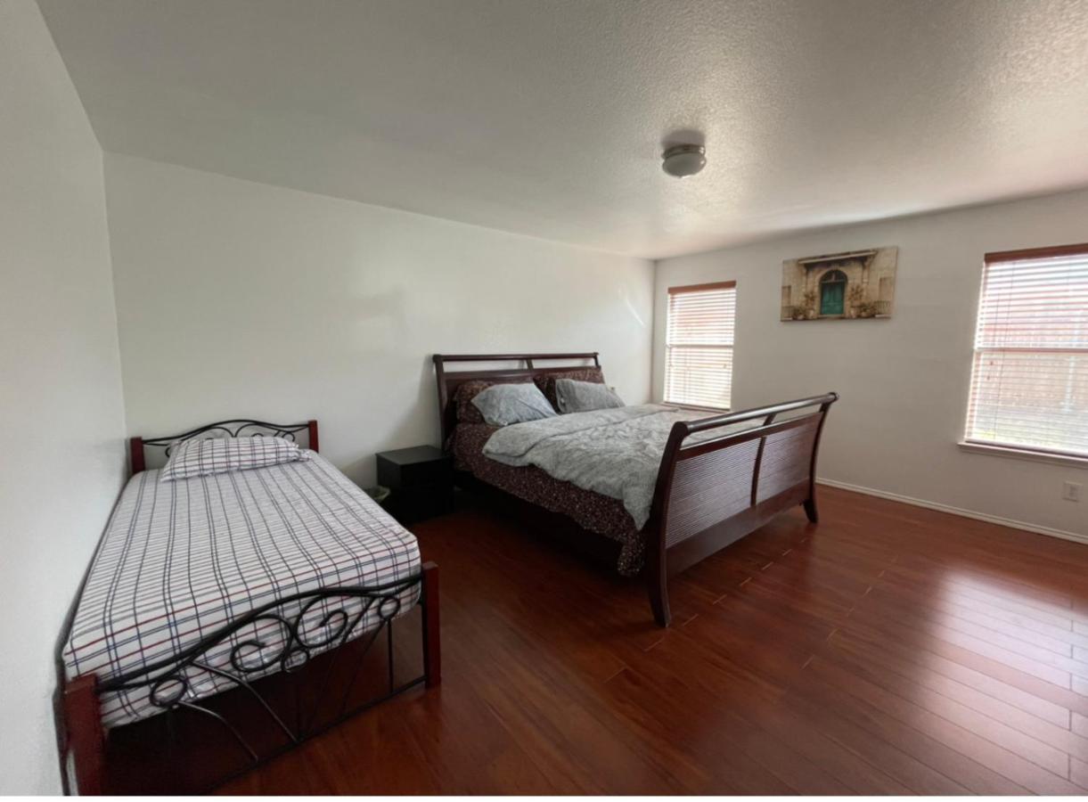 Guest house Private Downtown Dallas