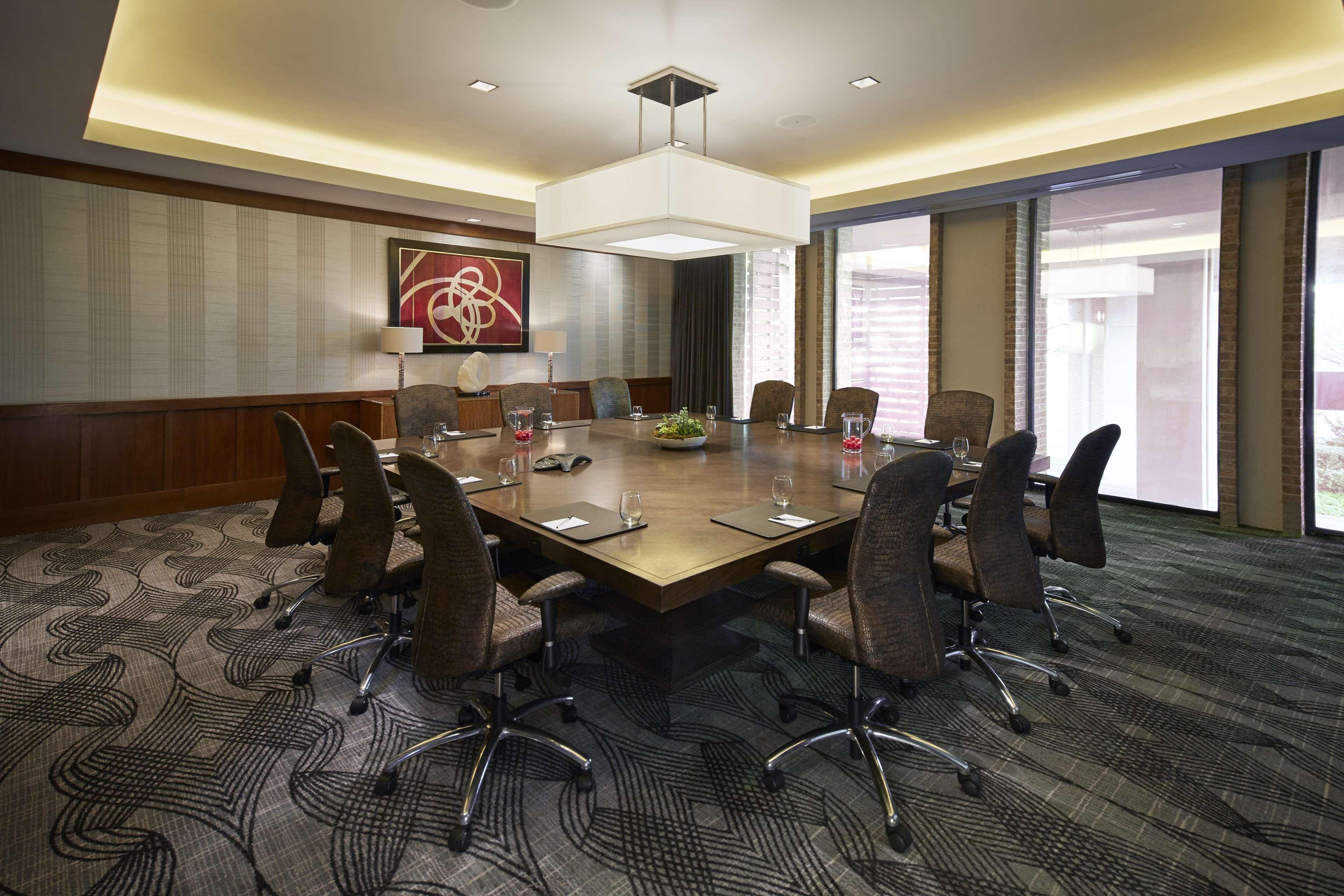 The Highland Dallas, Curio Collection By Hilton Hotel 4*