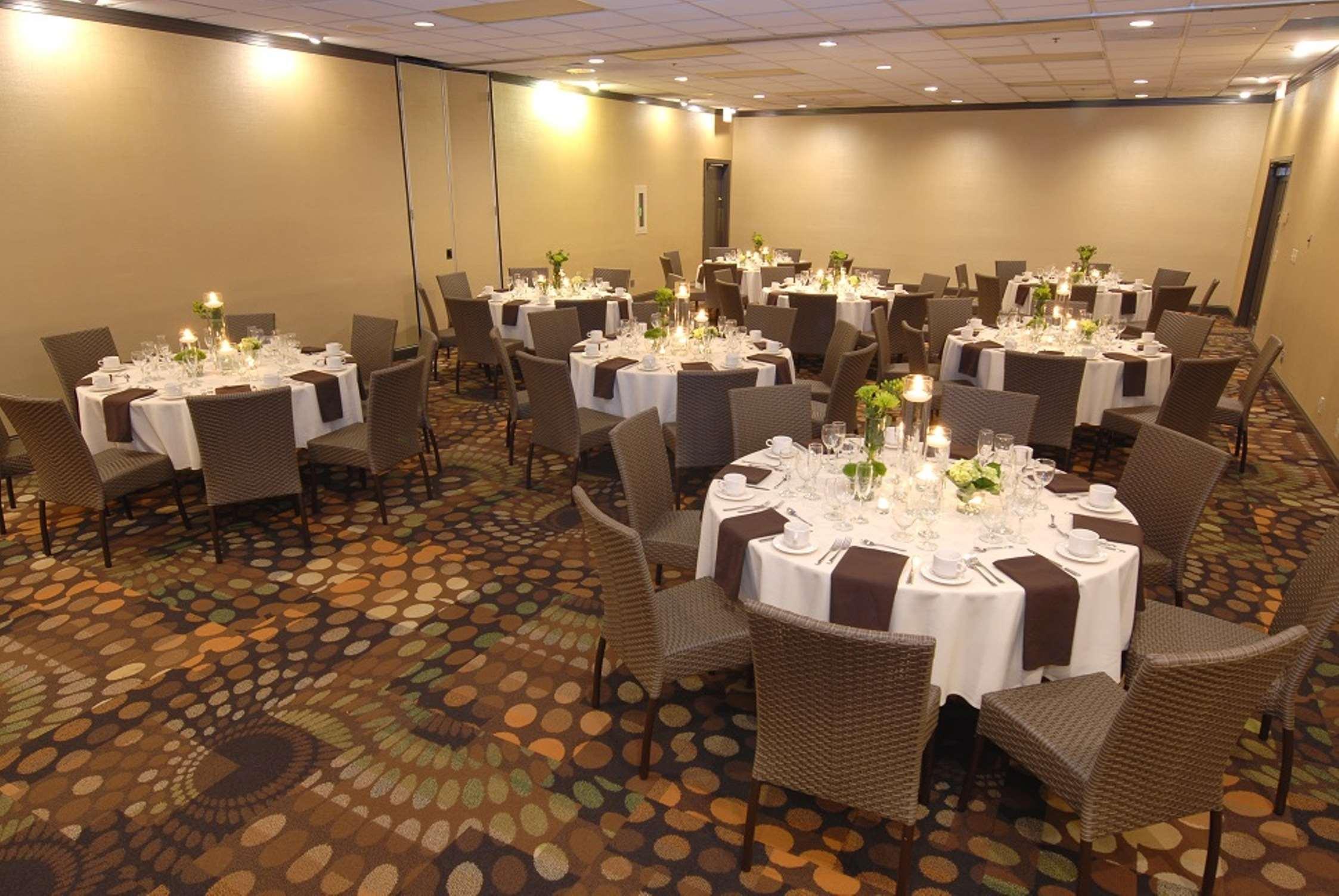 Hotel Embassy By Hilton Dallas-love Field Dallas