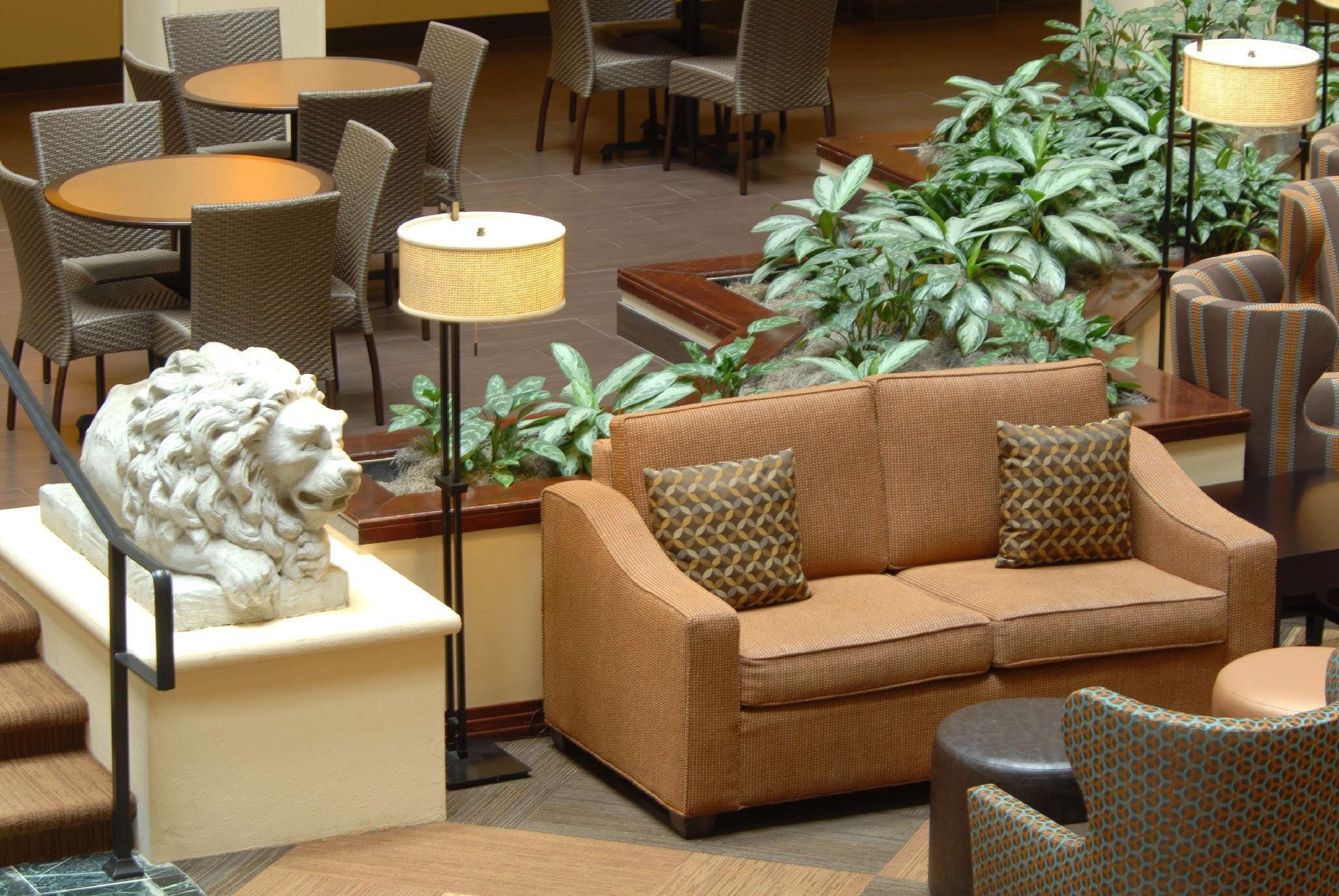 Embassy By Hilton Dallas-love Field 4* Dallas