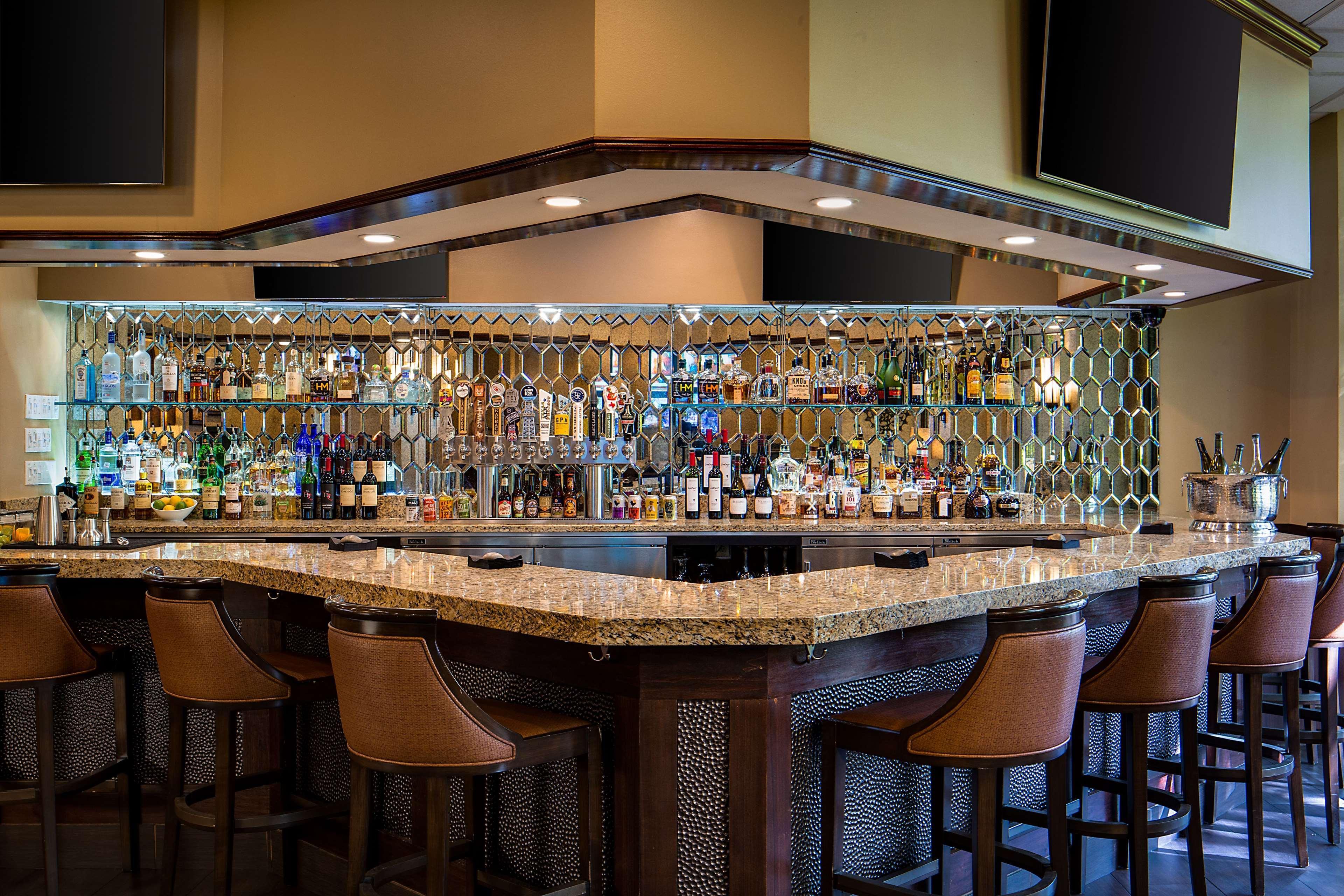 Embassy By Hilton Dallas-love Field Hotel 4*