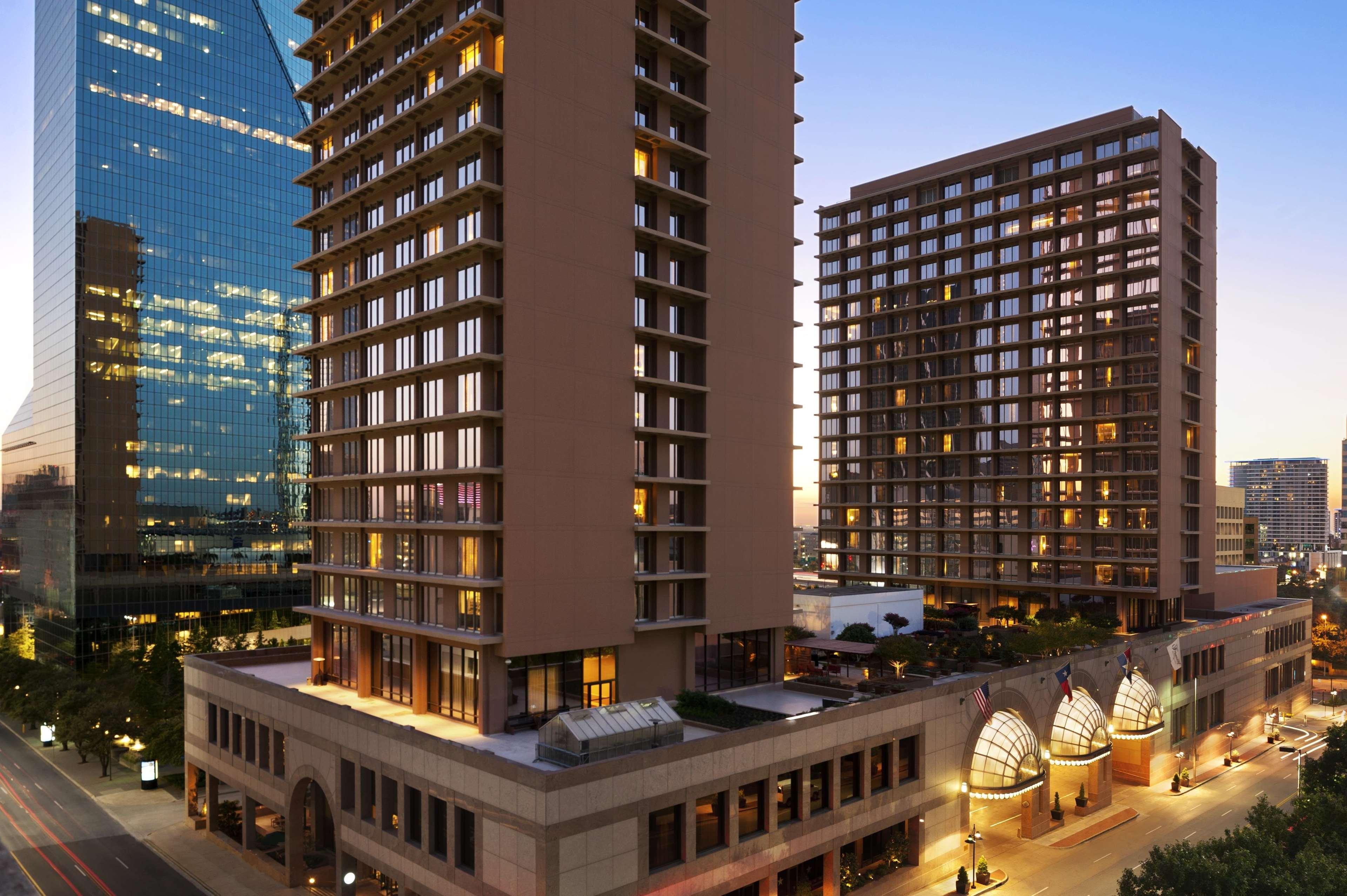 Fairmont Hotel 4*