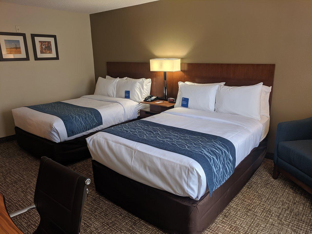 Hotel Comfort & North Dallas-addison 3*