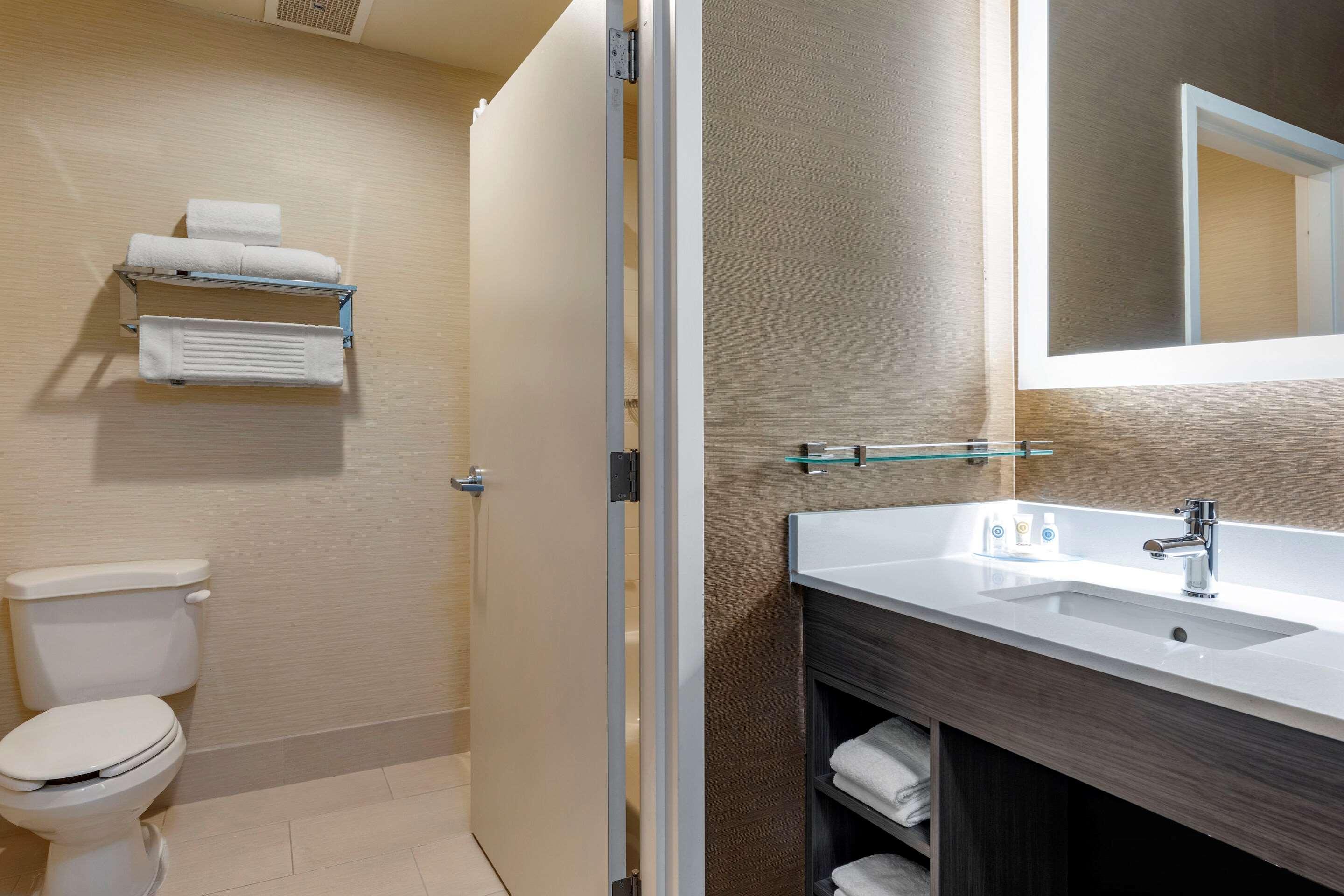 Hotel Comfort & North Dallas-addison Dallas