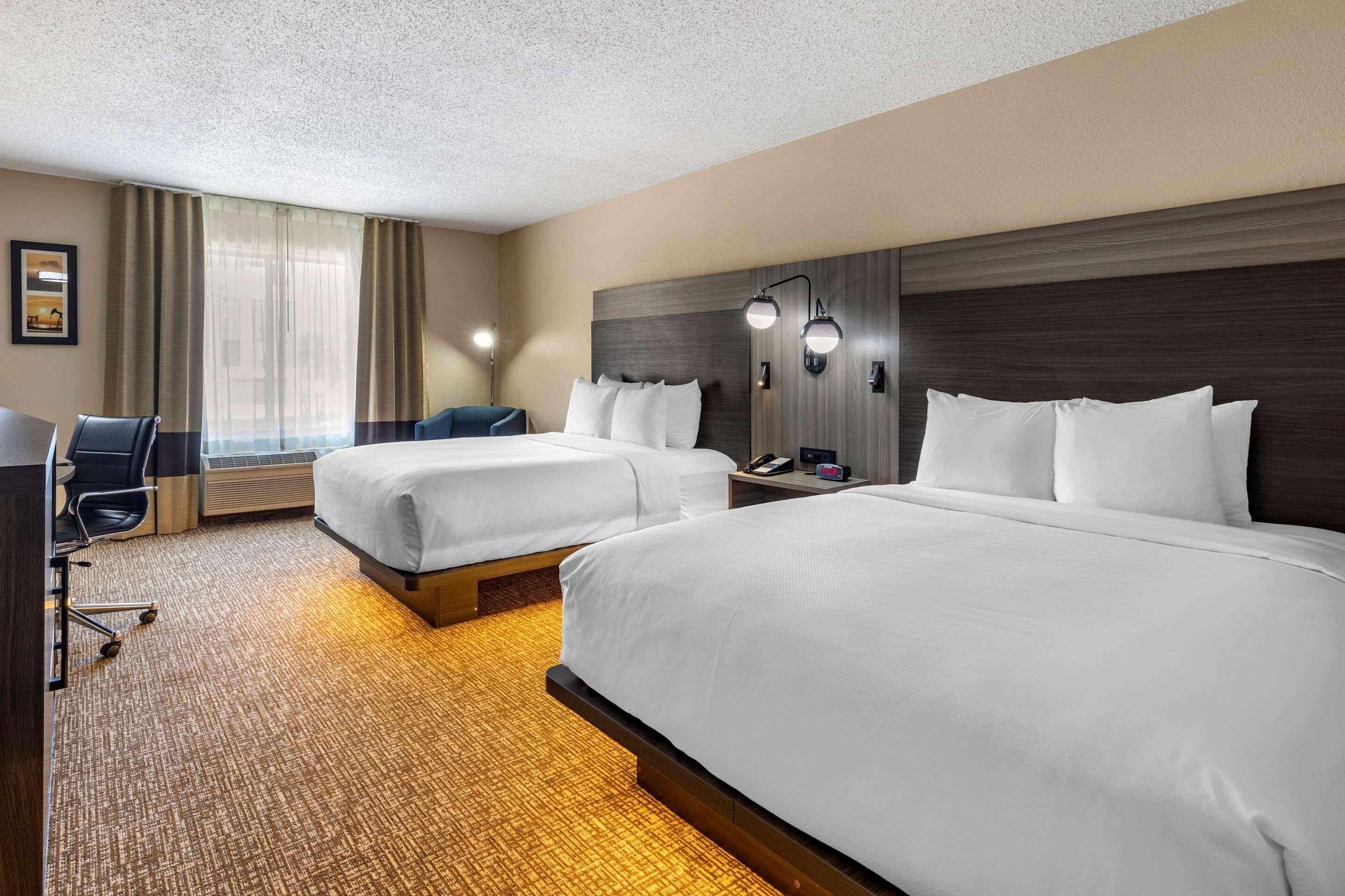 Hotel Comfort & North Dallas-addison