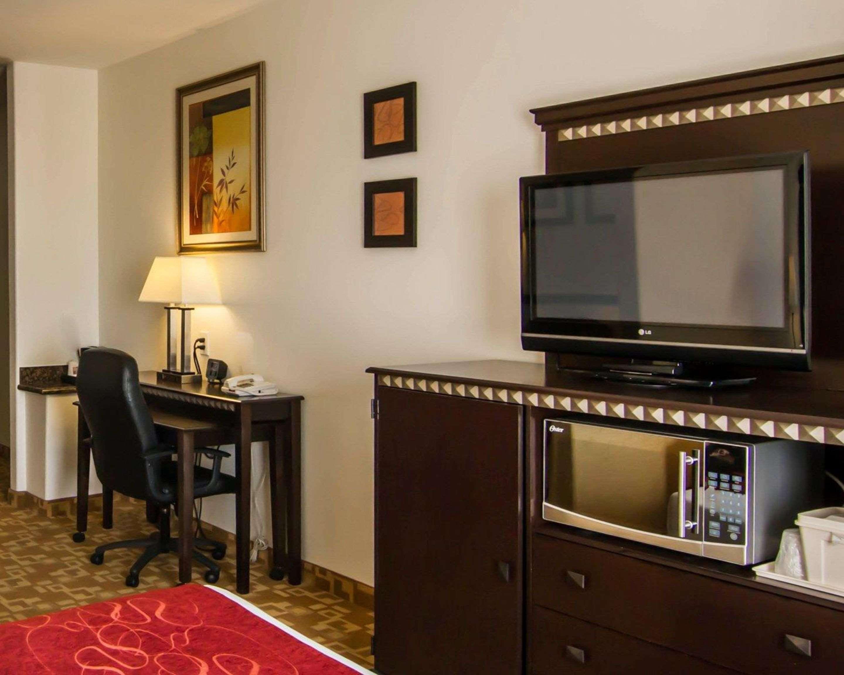 Comfort West - Cockrell Hill Hotel 3*