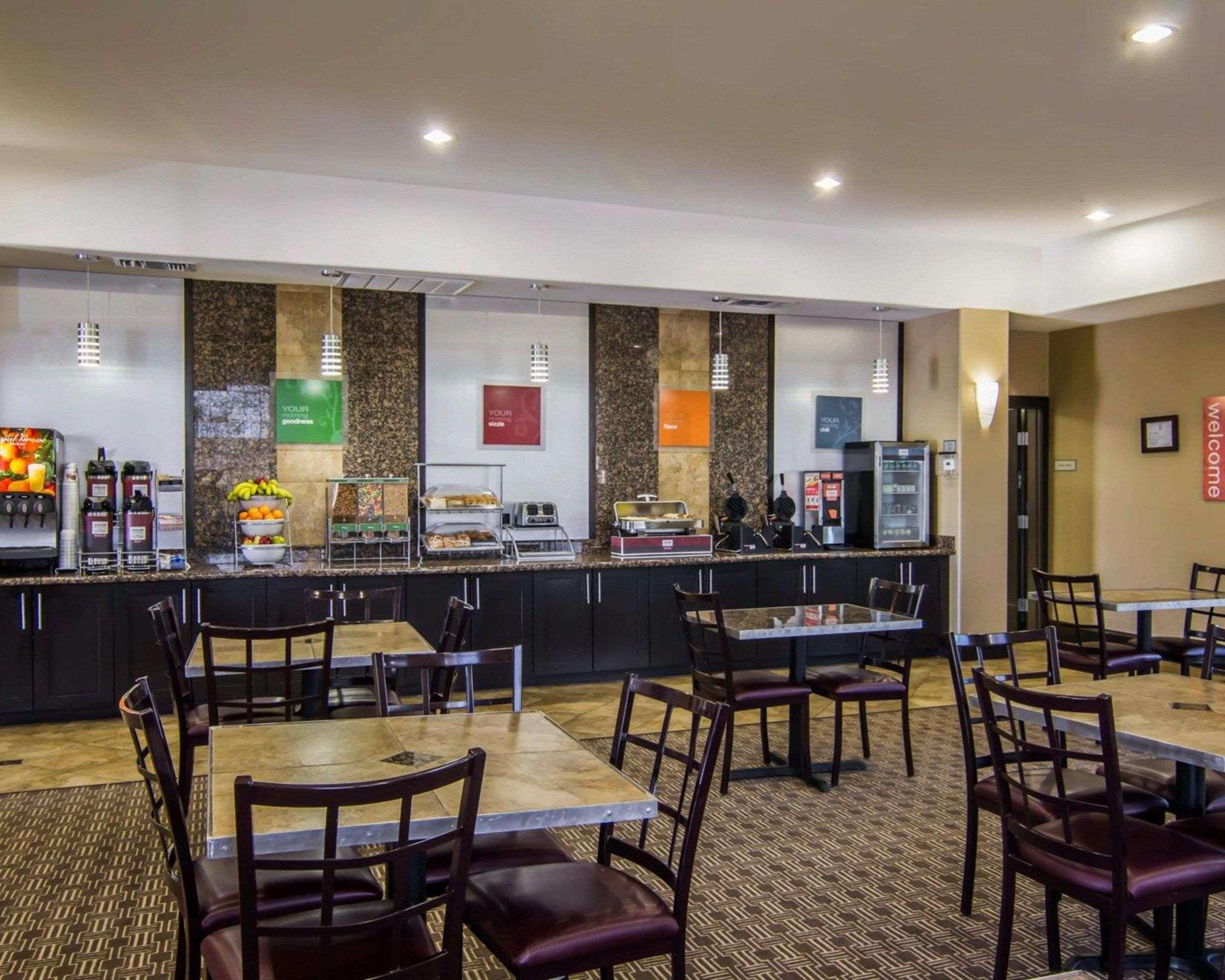 Comfort West - Cockrell Hill Hotel 3*