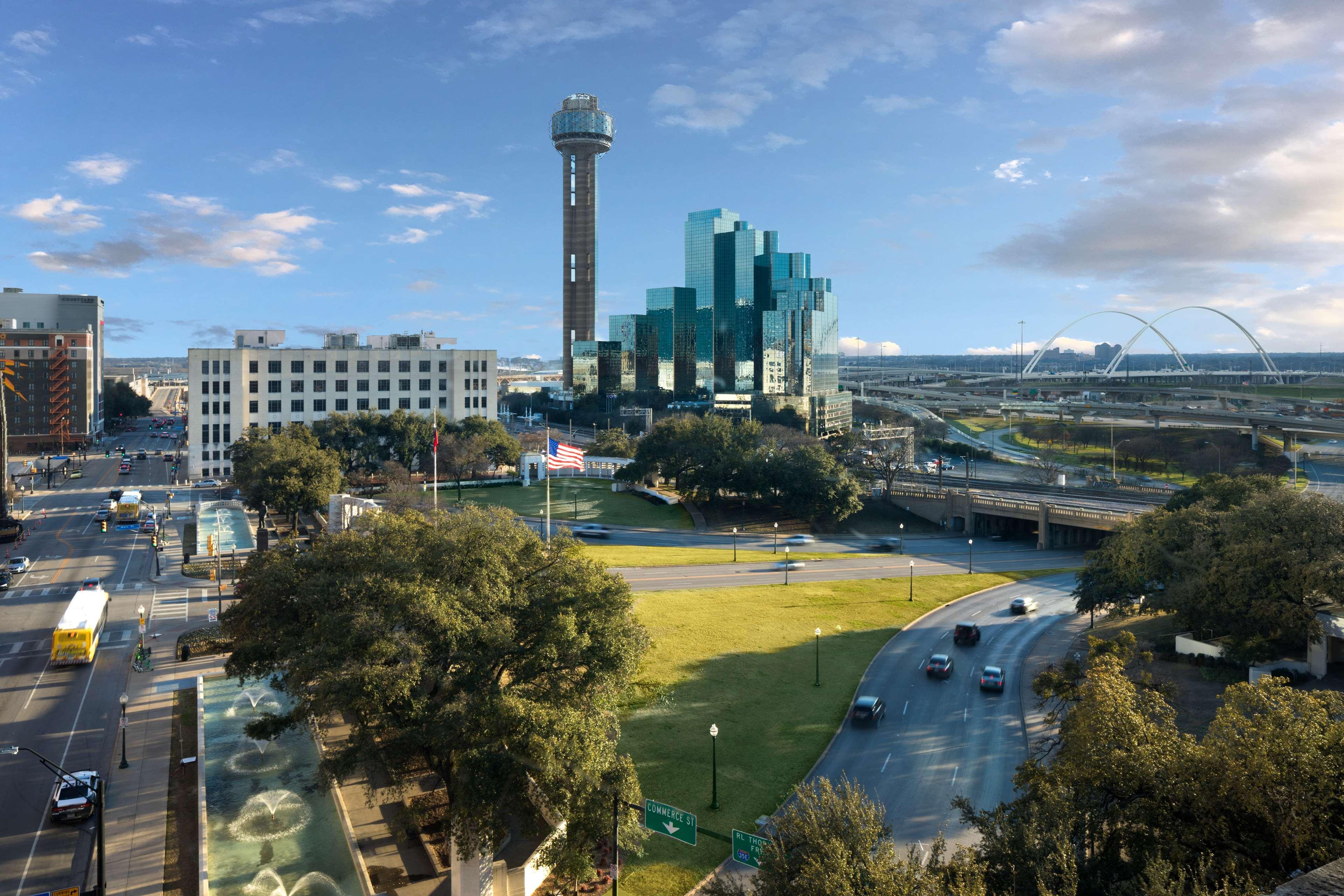 Hyatt Regency Hotel 4*