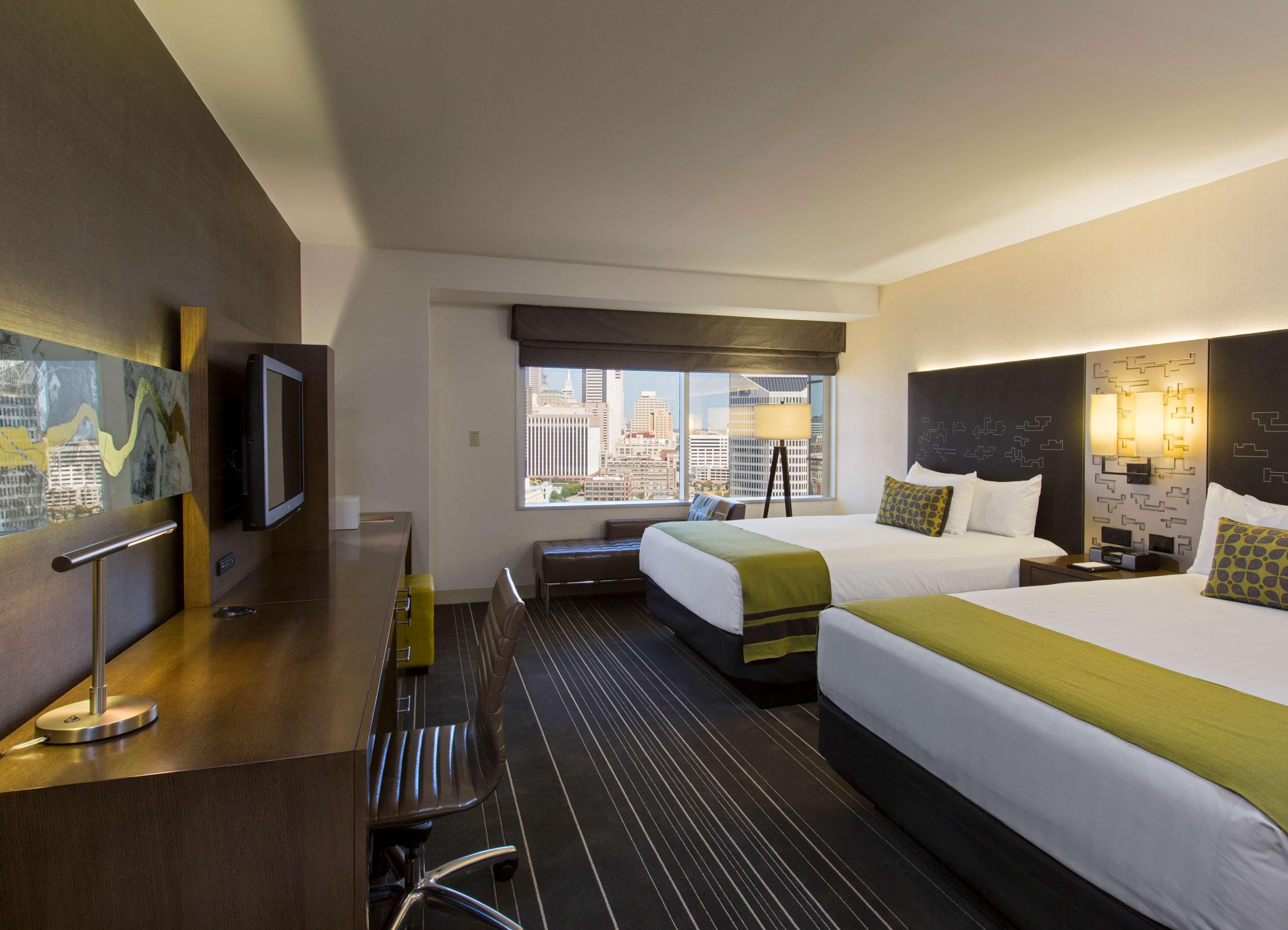 Hyatt Regency Hotel 4*
