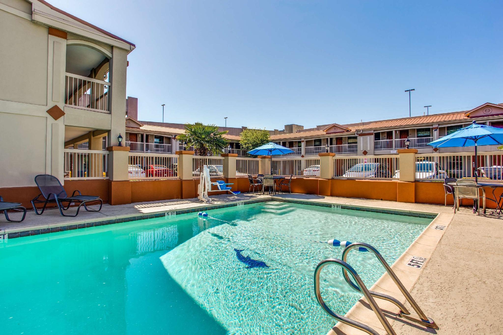 Hotel Quality & Dallas-cityplace