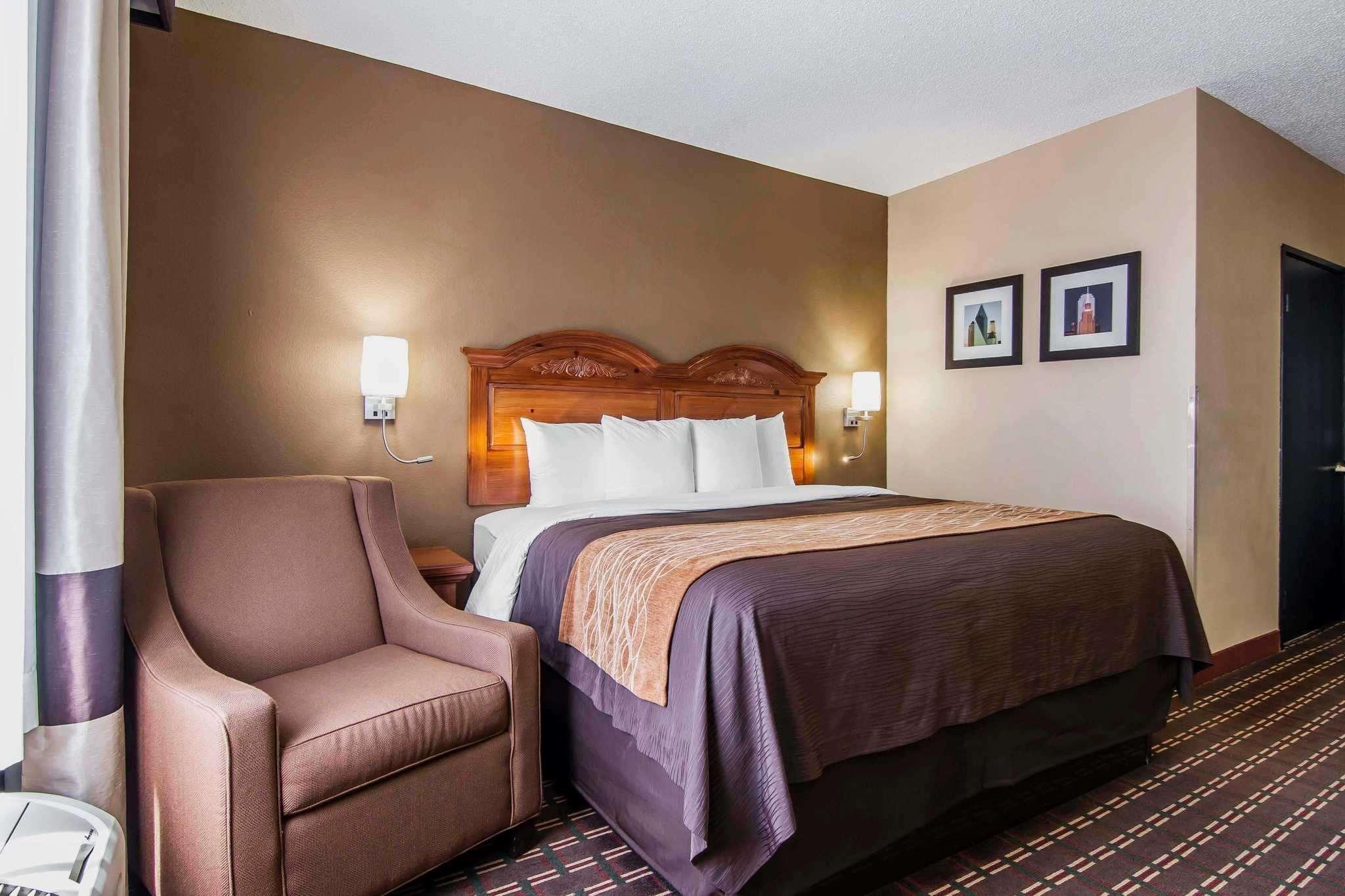 Hotel Quality & I-35 E-walnut Hill Dallas