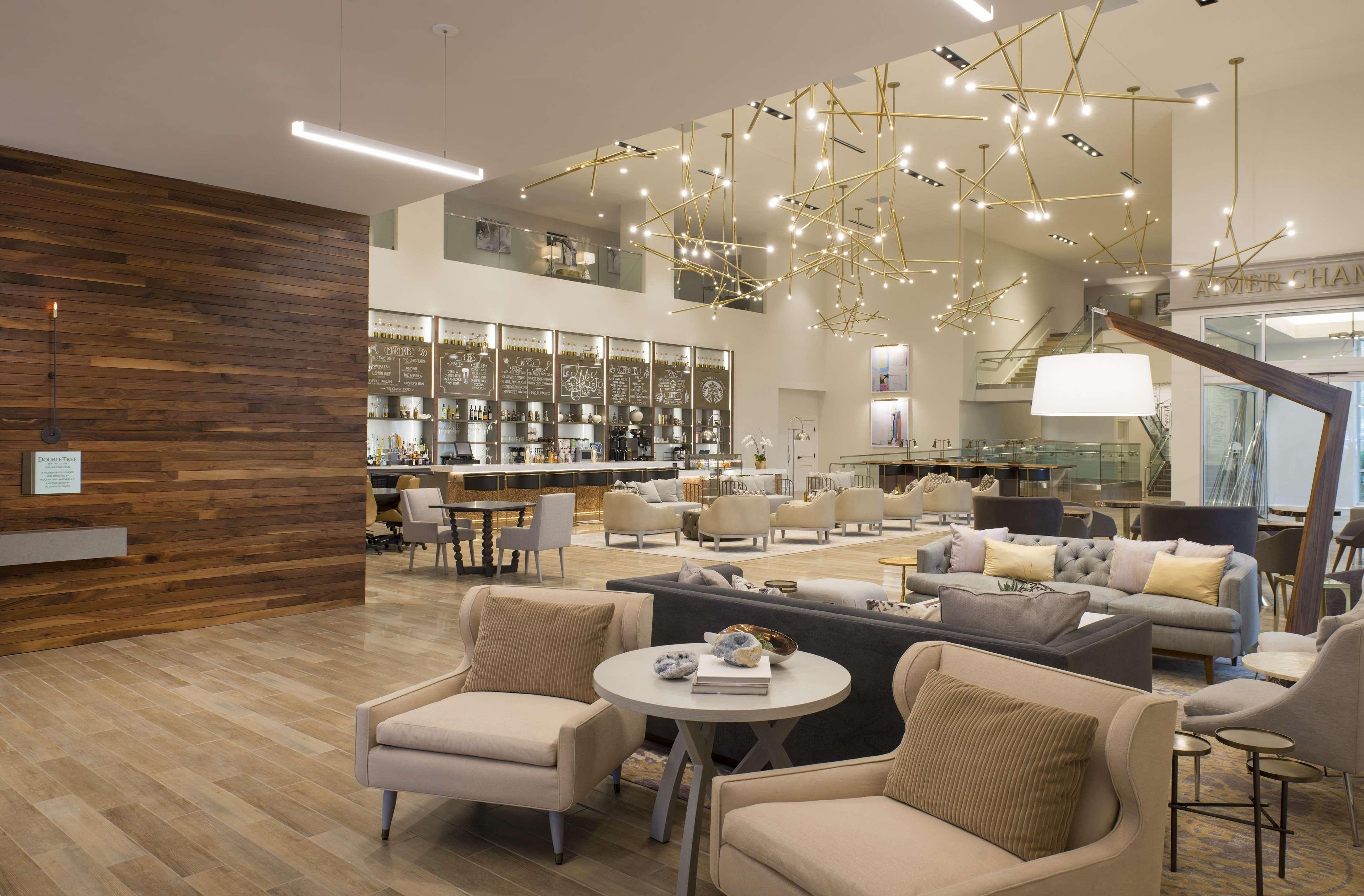 Hotel Doubletree By Hilton - Field Dallas
