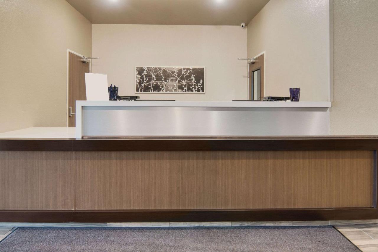 Hotel Mainstay Northwest - Irving 2*
