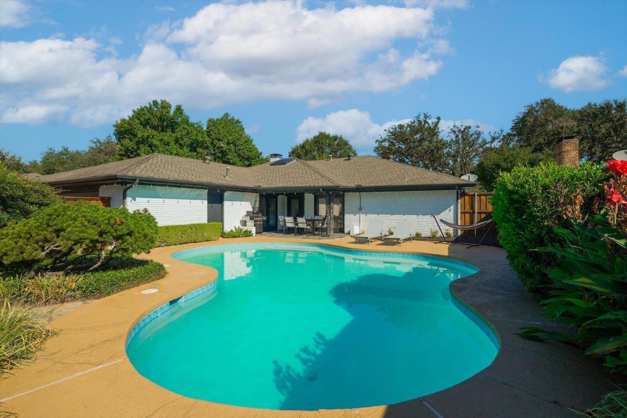 Casa de férias Modern And Spacious Getaway W Private Pool *