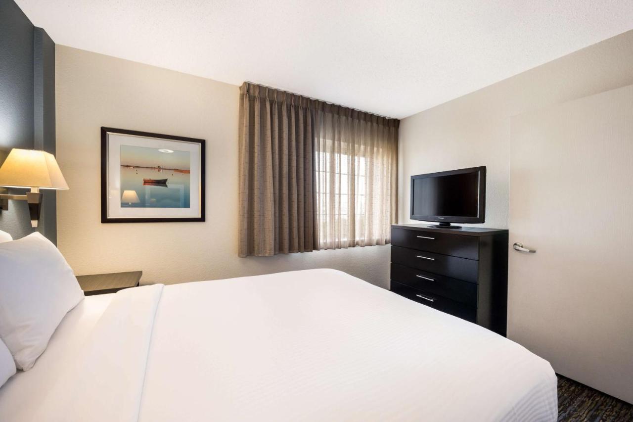 Hotel Sonesta Simply Galleria