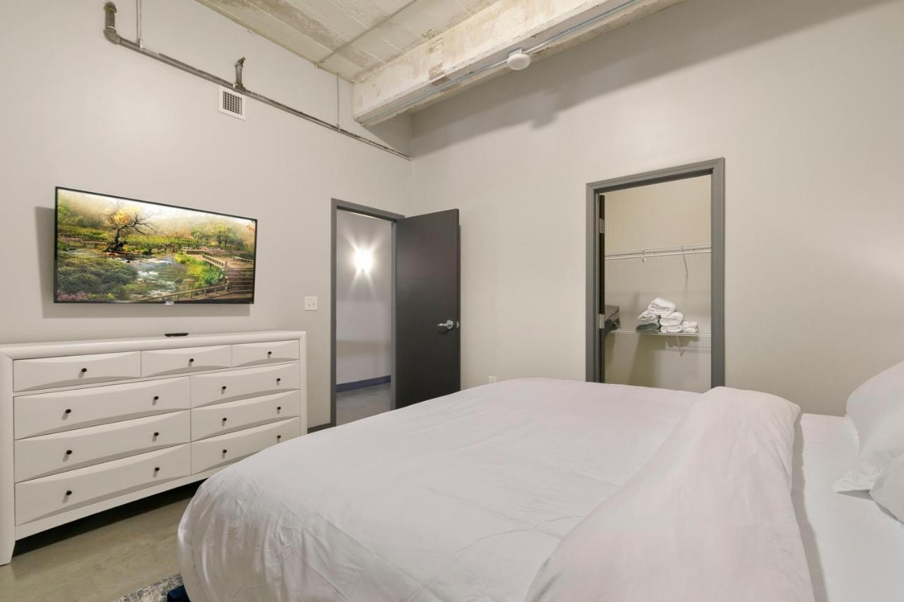 Luxury Downtown By Amyfinehouse Apartment Dallas