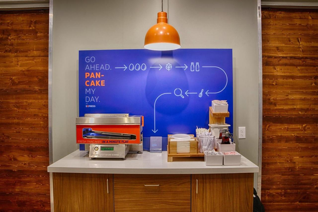 Express - Downtown By Ihg Dallas