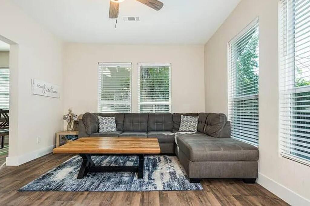 Entire Hosted By Mesonn Holiday home Dallas