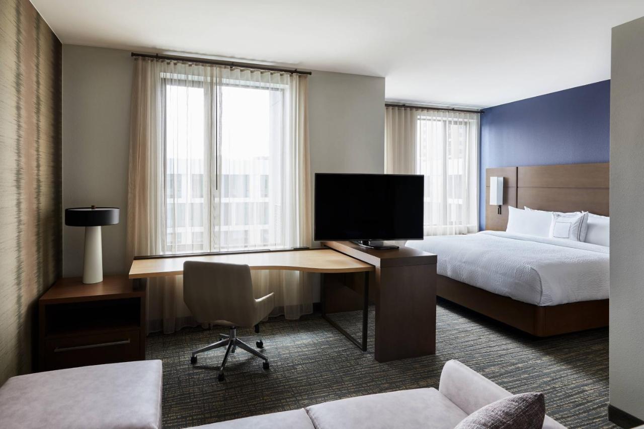 Hotel By Marriott By The Galleria Dallas