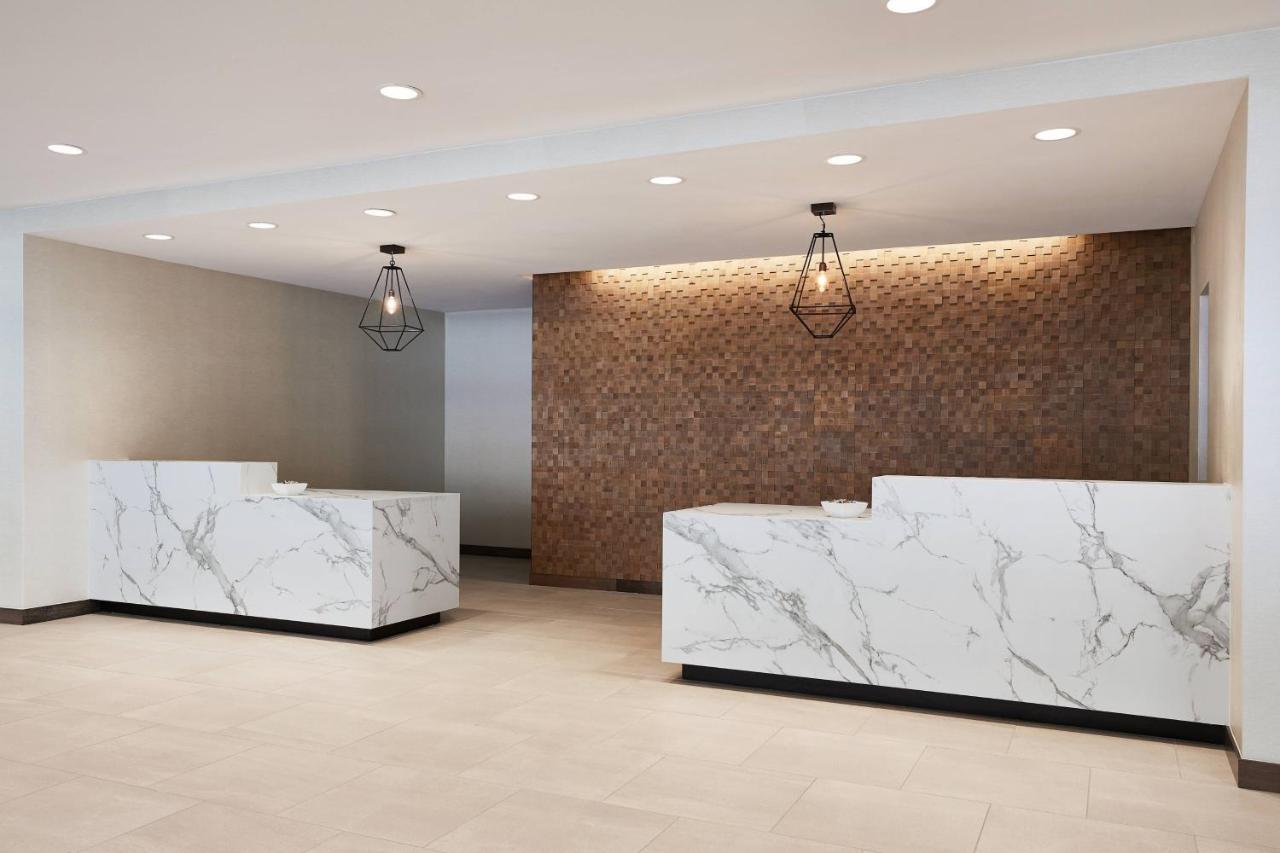 By Marriott By The Galleria Dallas