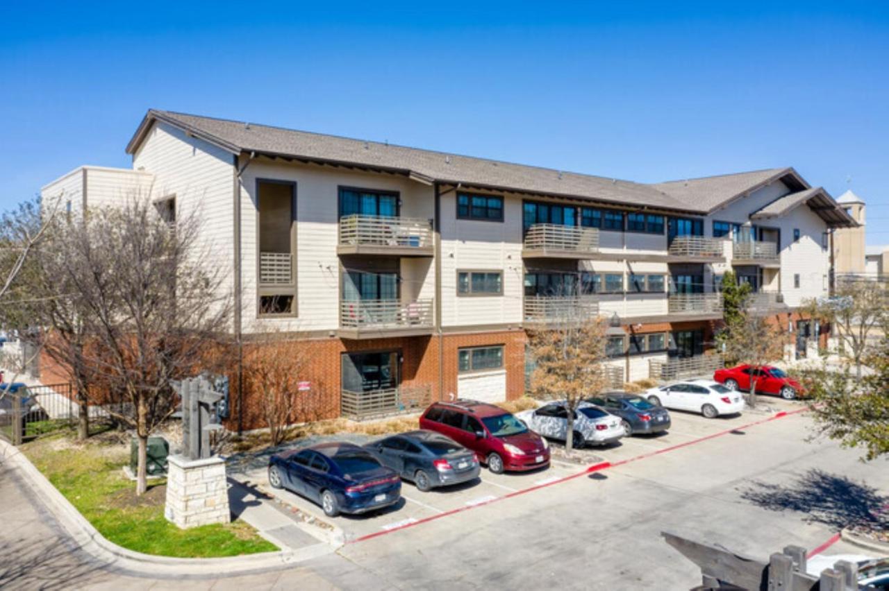 Apartment 10 Mins From Downtown