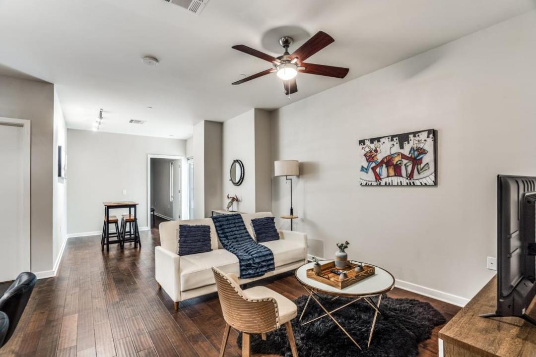 Stunning 2br Cozysuites With Lounge, Gym *