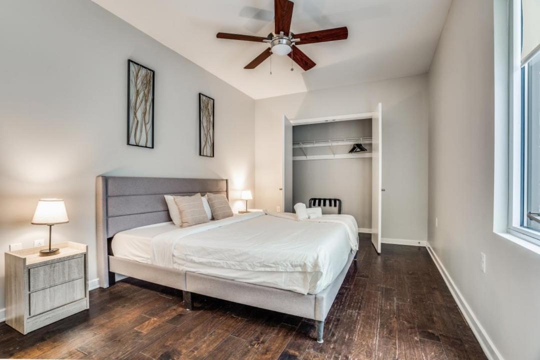 Apartment Stunning 2br Cozysuites With Lounge, Gym *