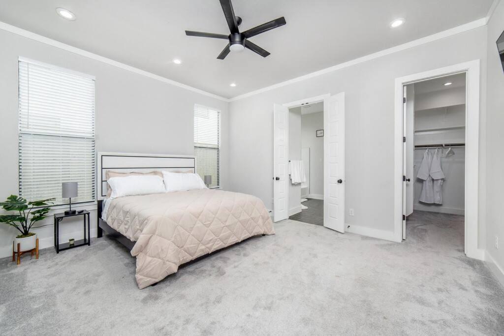 Glam Paradise 5brs Downtown Holiday home Dallas
