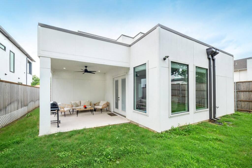 Glam Paradise 5brs Downtown Holiday home Dallas