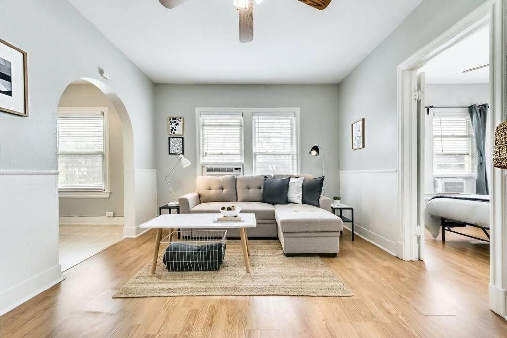 The Haven Lower-greenville Ave Apartment