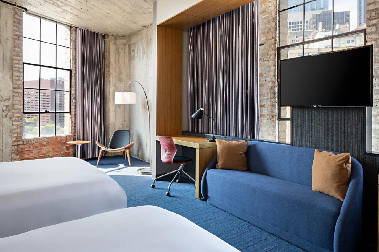 Hotel Aloft Downtown Dallas