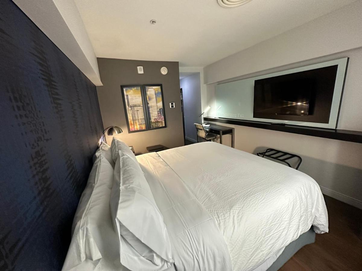 Hotel Express - Downtown By Ihg