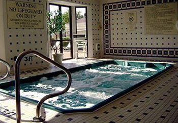 Hotel Springhill By Marriott Nw Highway At Stemmons / I-35east