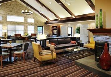 Hotel Addison/quorum Drive 3*